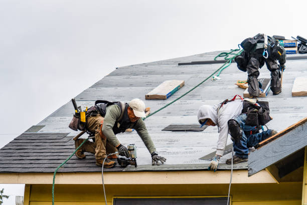 Professional Roofing technician working in Milford, IN